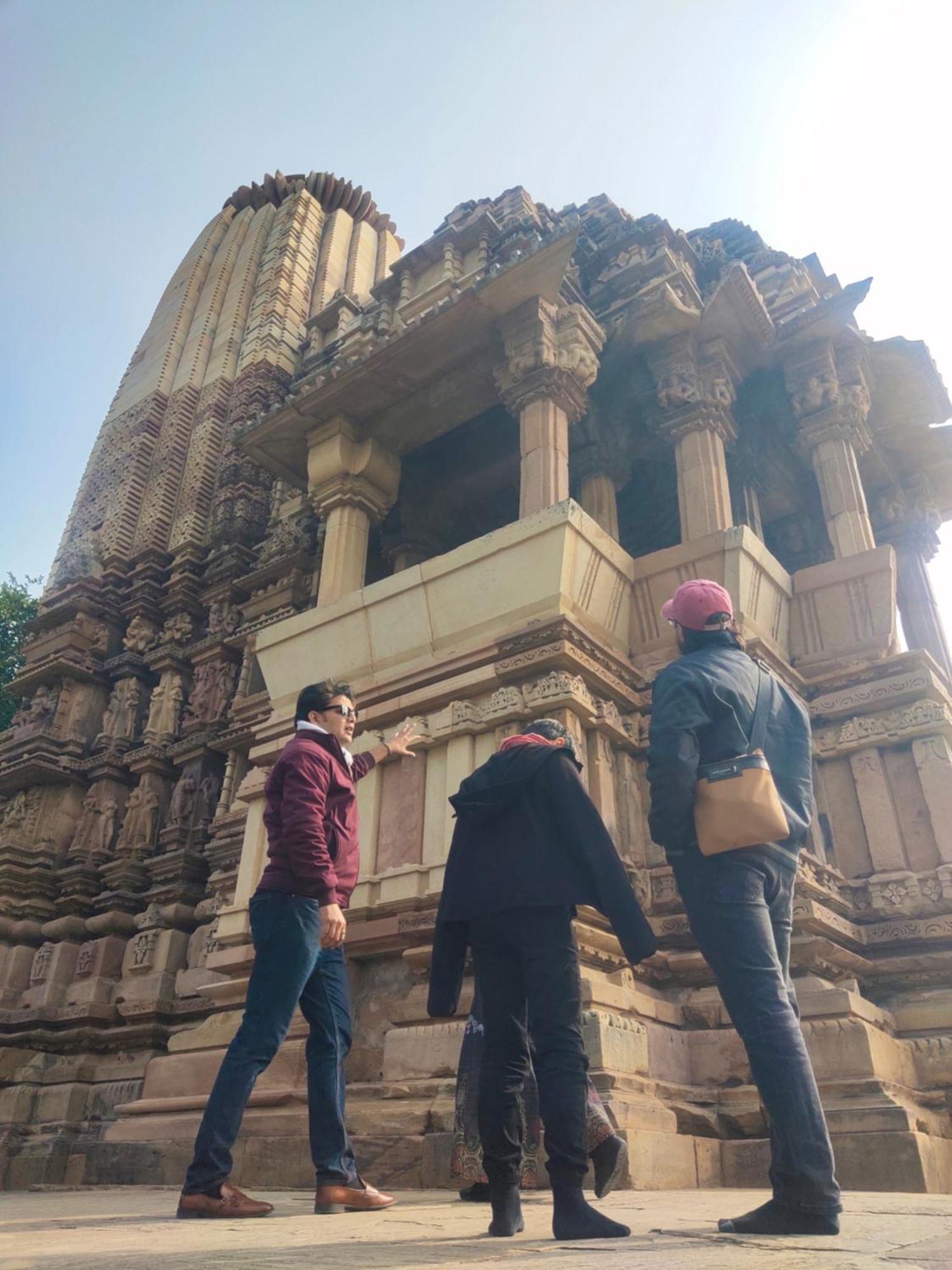 Khajuraho Glory Homestay Екстериор снимка